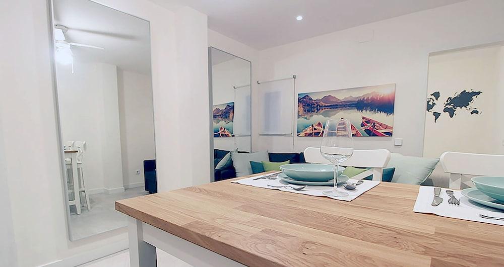 Charming Santa Isabel Appartement Madrid Buitenkant foto